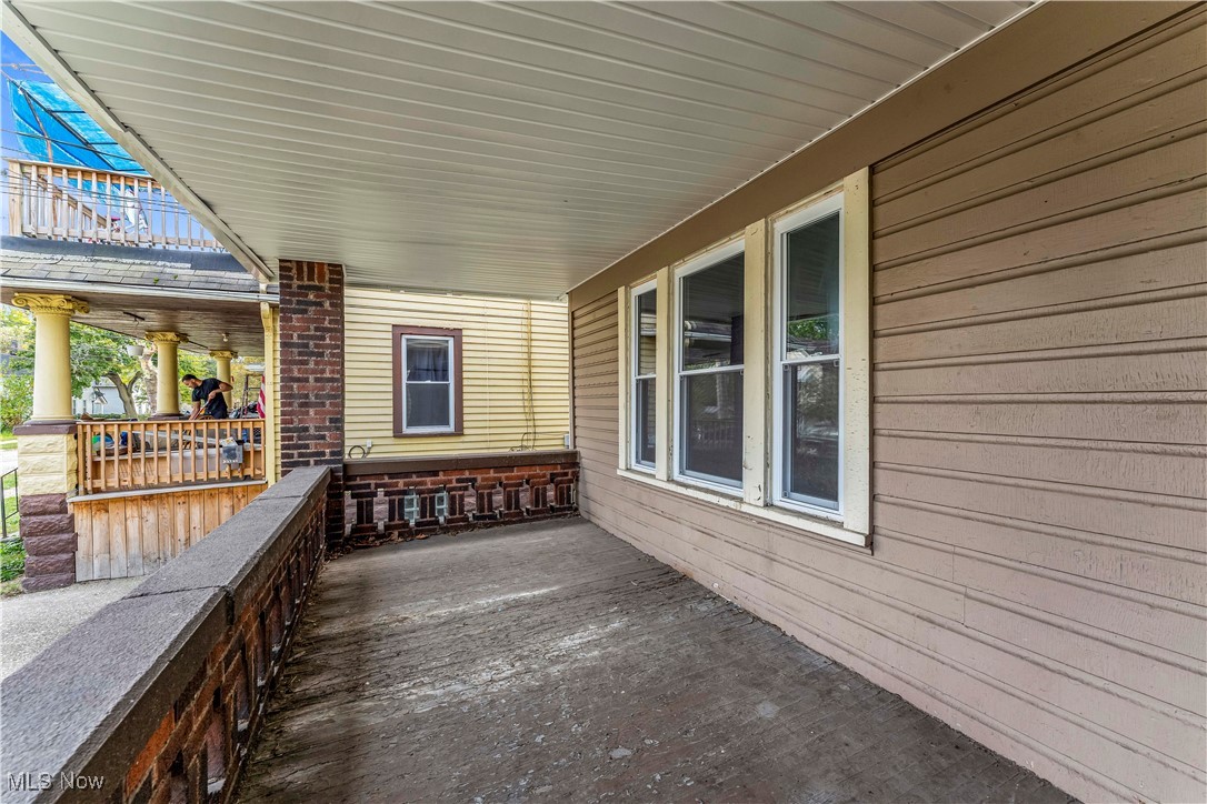 Diodate Clarks - Residential Lease