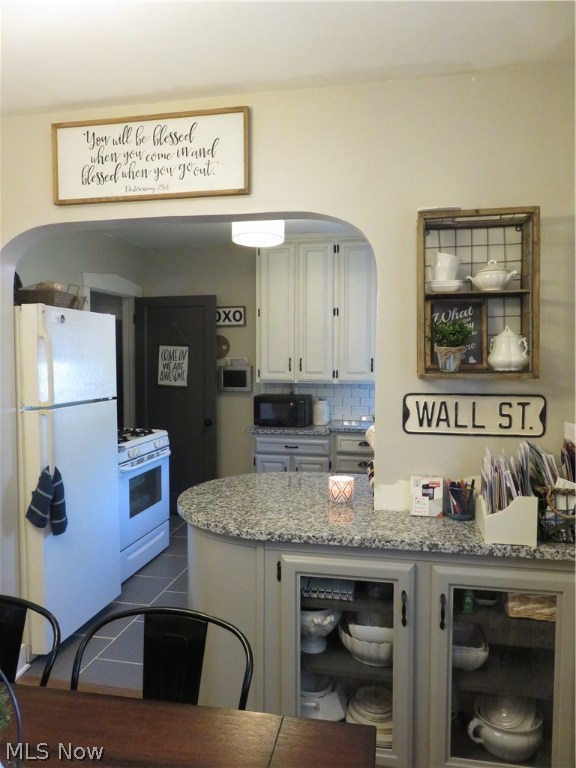 New England Lanes 3 - Residential