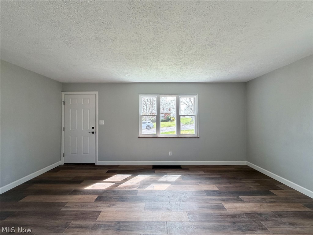 Buttes Beverly Hills Sub - Residential