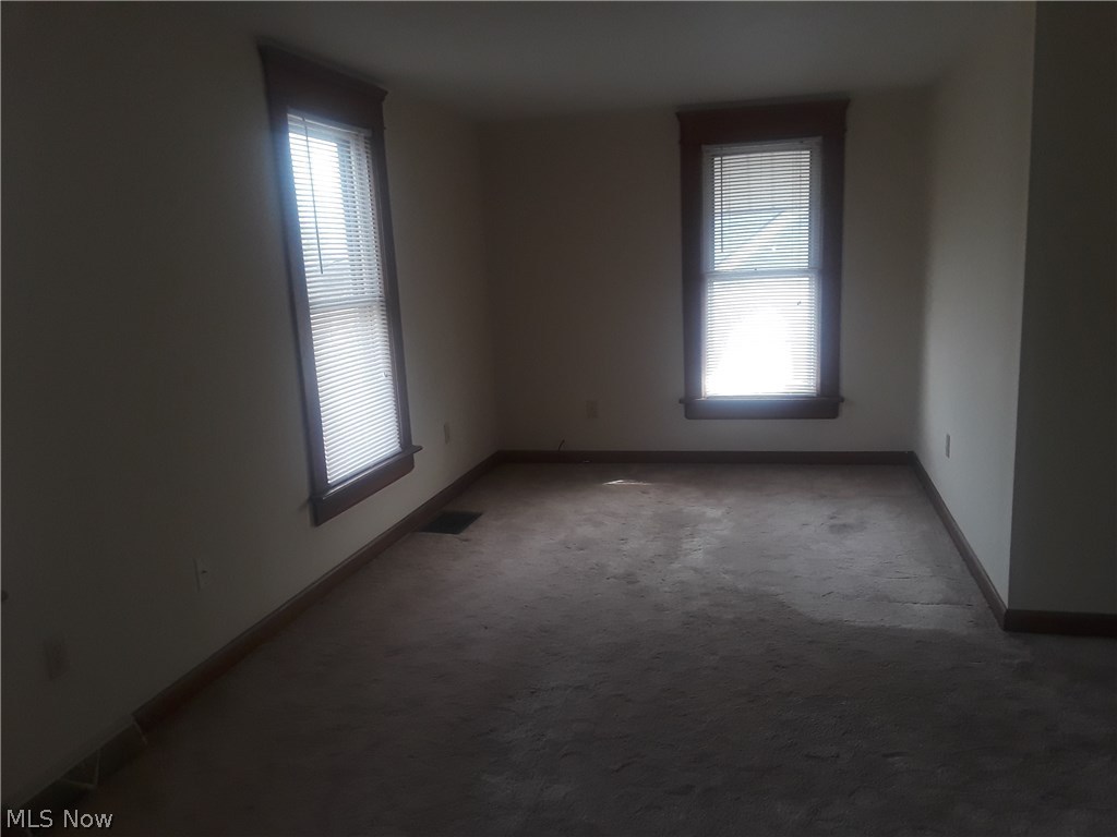 Kenmore - Residential Lease