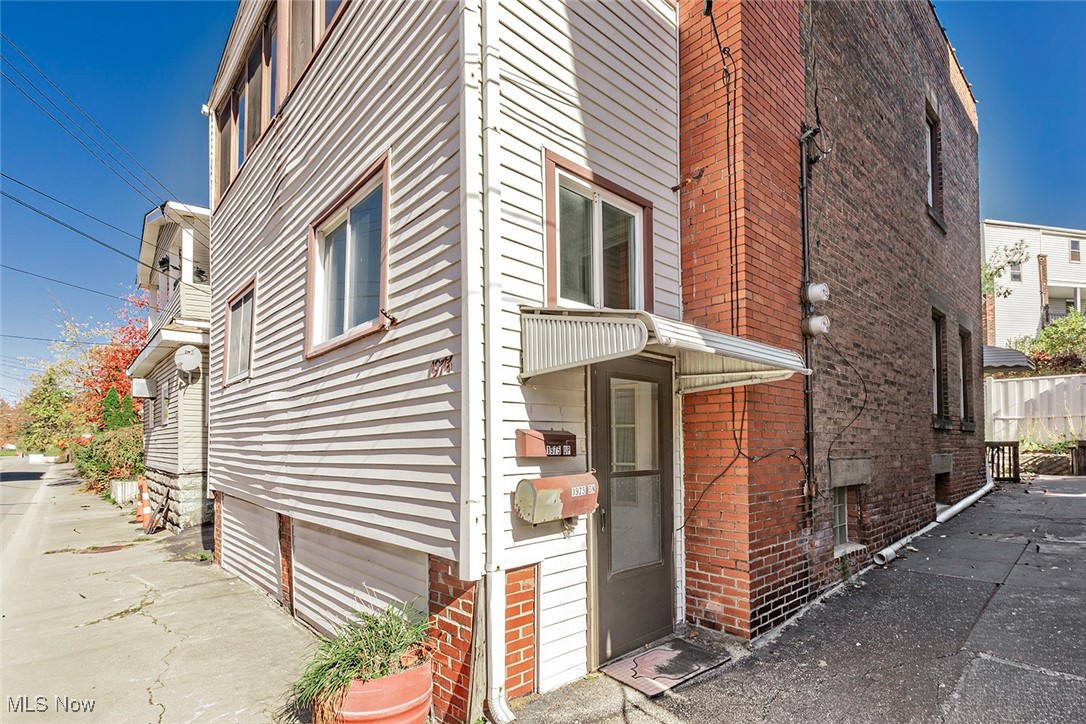 Cleminshaw & Kilbournes - Residential Income