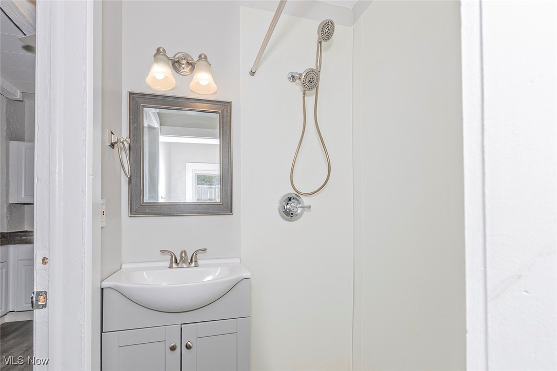 Cleminshaw & Kilbournes - Residential Income