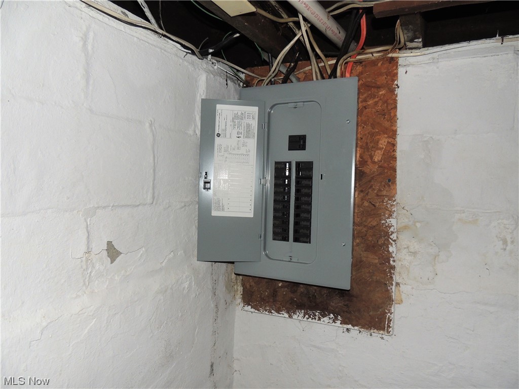 Shannon Side Allotment/J Mcnam - Residential