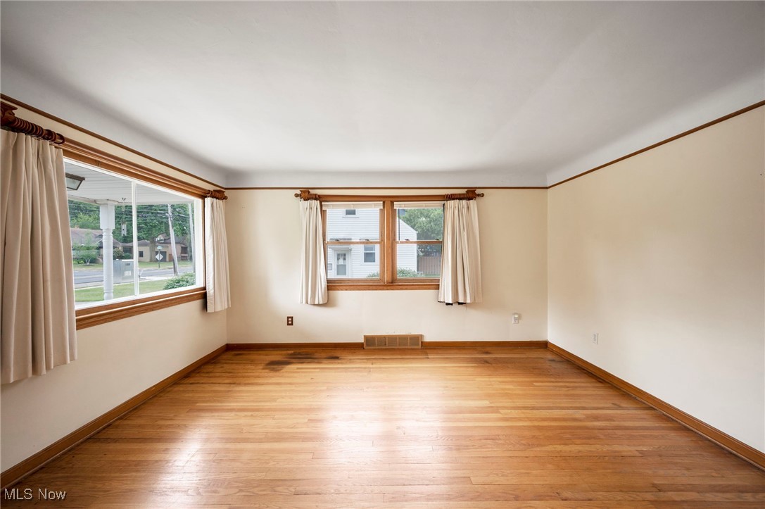 3016 Clague Road