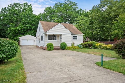 3016 Clague Road, North Olmsted, OH 44070 - #: 5136846