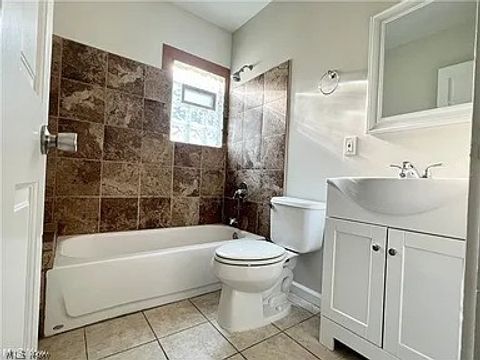 Tiny photo for 9725 Parkview Avenue, Garfield Heights, OH 44125 (MLS # 5210470)