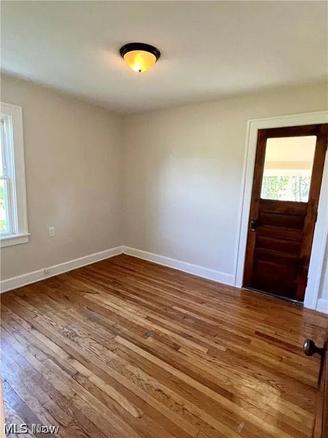 Tiny photo for 9725 Parkview Avenue, Garfield Heights, OH 44125 (MLS # 5210470)