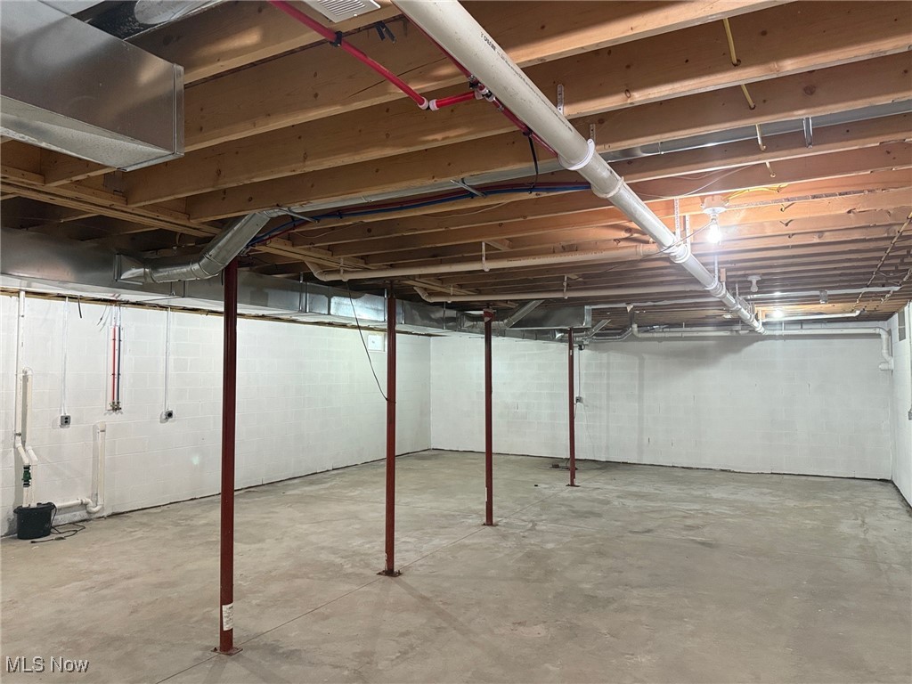 Connecticut Western Reserve - Residential