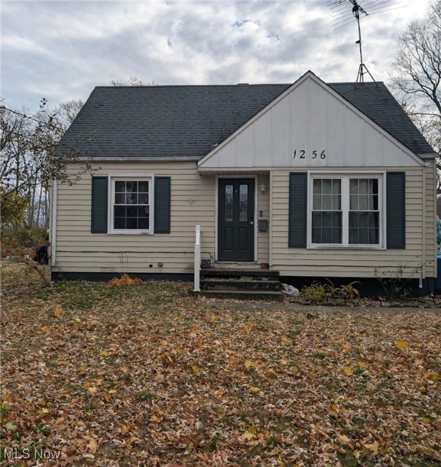 Spacious Bungalow with Great Potential – Painesville City
Looking for a home you can make your own? This 3-bedroom, 2-bathroom bungalow offers 1,770 sq. ft. of living space and plenty of potential! Features include:
First-floor bedroom for convenience
Kitchen with all appliances included – refrigerator, stove, dishwasher, washer & dryer
 Full basement for extra storage or future living space
Gas heat for efficiency
 Fenced-in yard with a shed – perfect for pets or gardening 
Inside phots coming soon. 
 Close to highways, shopping, restaurants, and stores
This home needs a little TLC, but with its size and layout, it’s a fantastic opportunity to create your dream space.
 Location: Painesville City
 Don’t miss out – schedule a showing today!