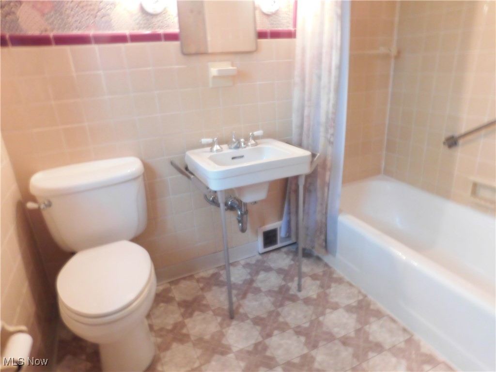 Oak Knoll - Residential