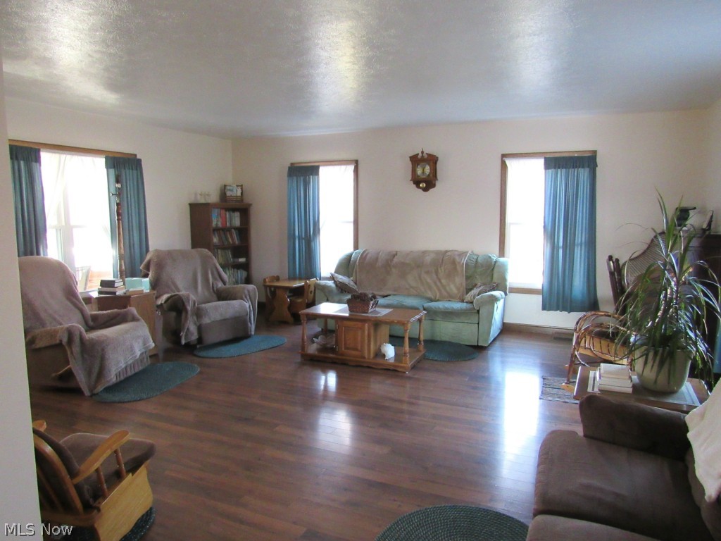 Connecticut Western Reserve - Residential