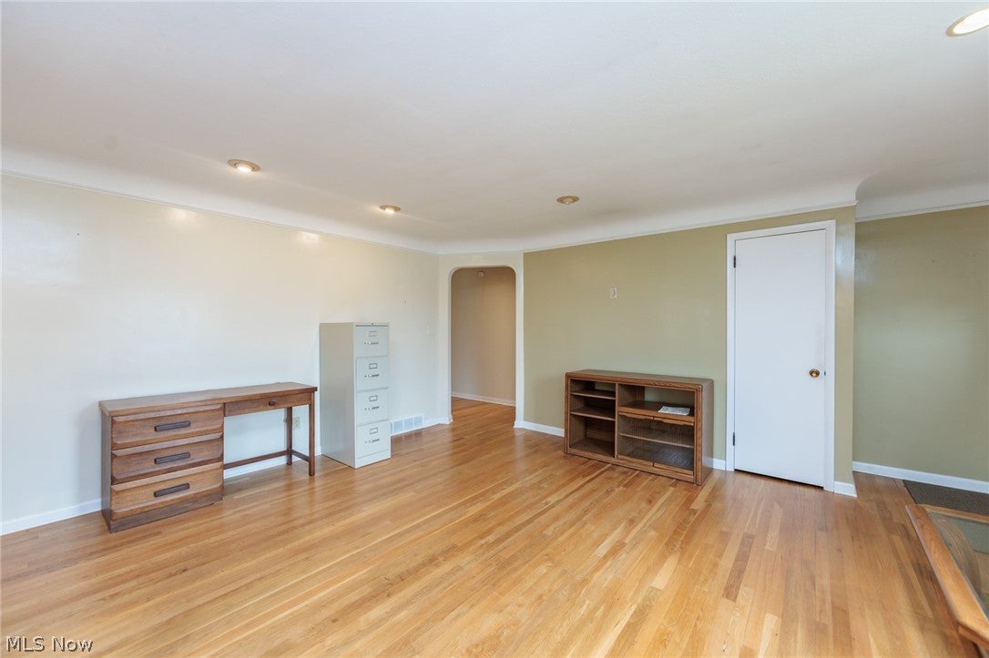 11601 Glamer Drive