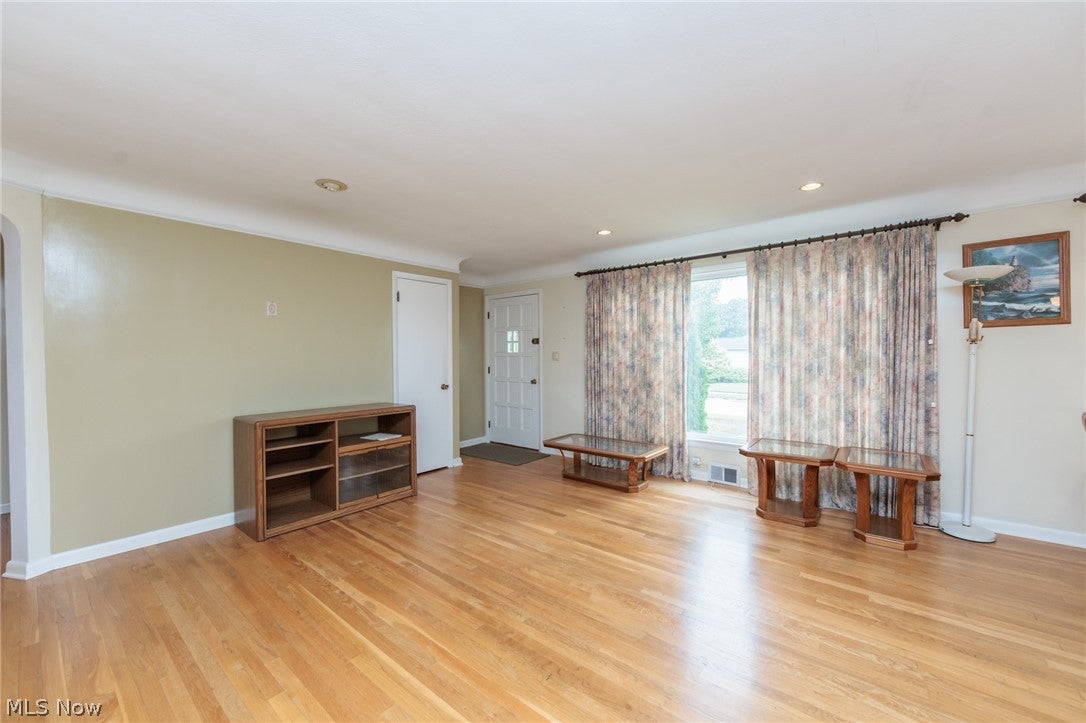 11601 Glamer Drive