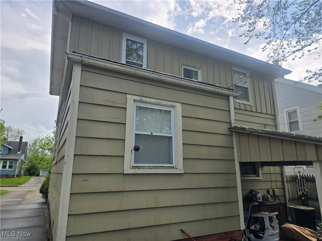 95 Wandle Avenue, Bedford, Ohio image 2
