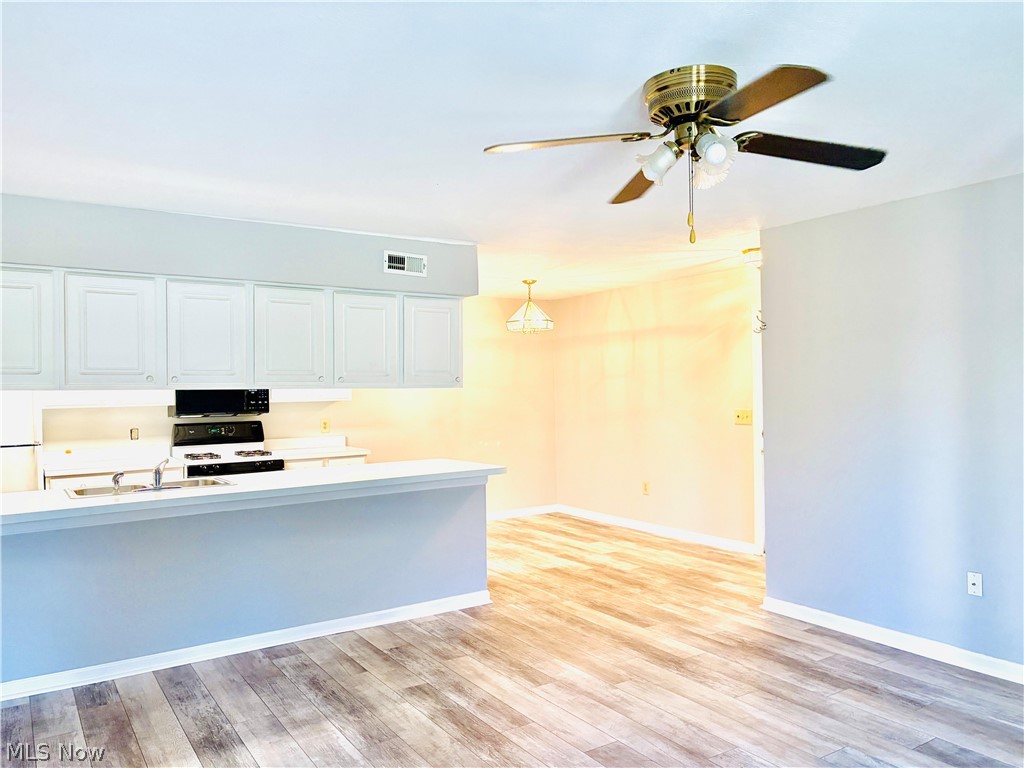 Lenox Square Condo Ph 04 - Residential