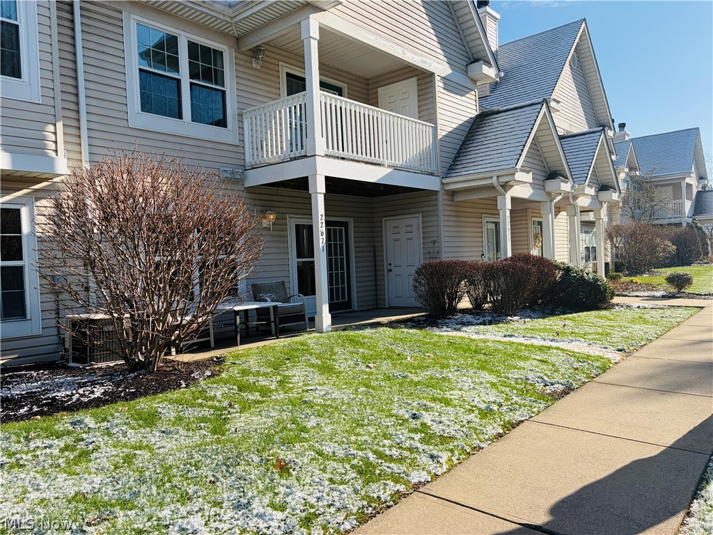 Lenox Square Condo Ph 04 - Residential