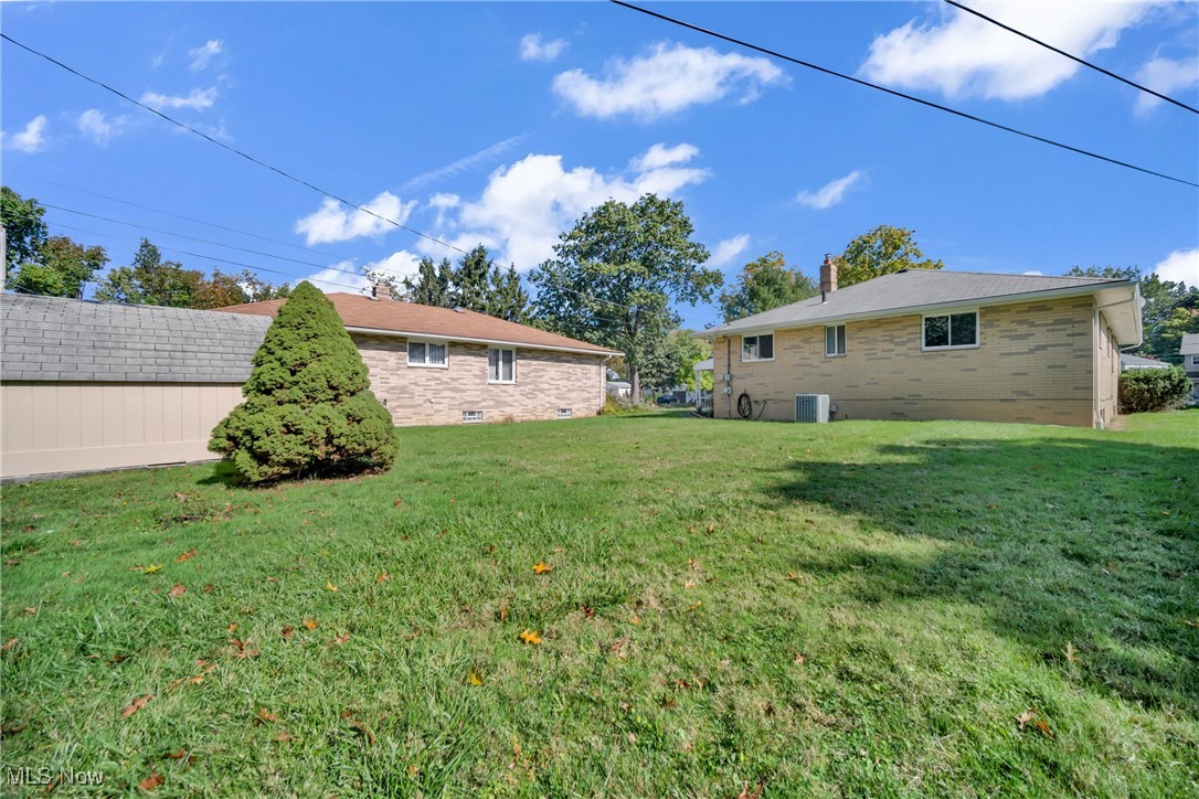 180 Westbrook Drive, Euclid, Ohio image 33