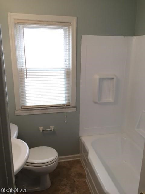 Cleveland Heights Blvd - Residential