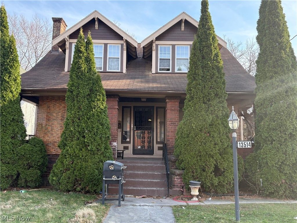 Photo of 13514 Union Avenue, Cleveland, OH 44120 (MLS # 5193873)