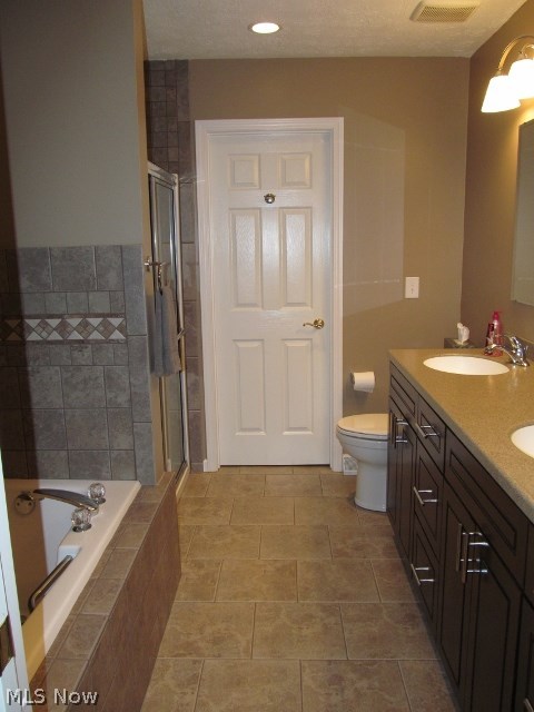 H J & F B Wolziens Fairtree S - Residential
