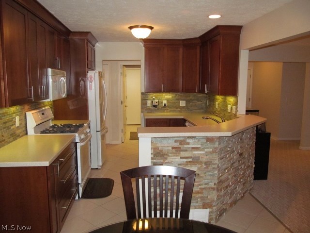 H J & F B Wolziens Fairtree S - Residential