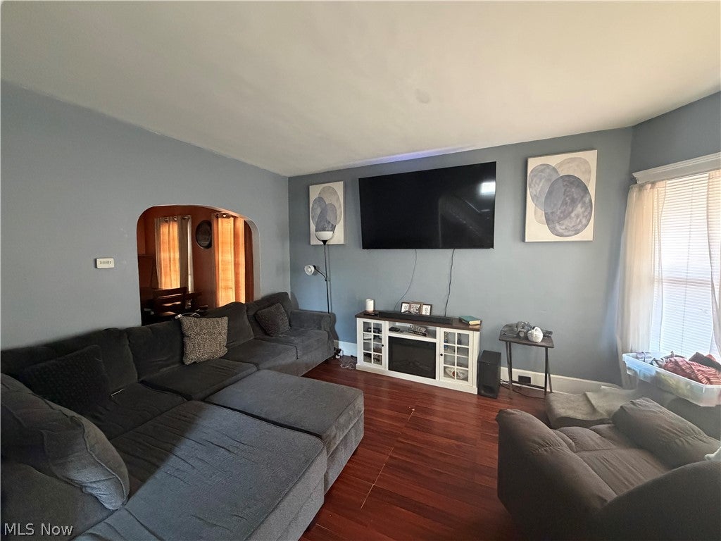 3930 Poe Avenue
