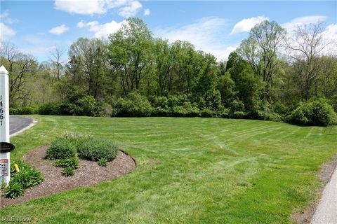 Tiny photo for 14661 Hillbrook Lane N #4, Chagrin Falls, OH 44022 (MLS # 5210426)