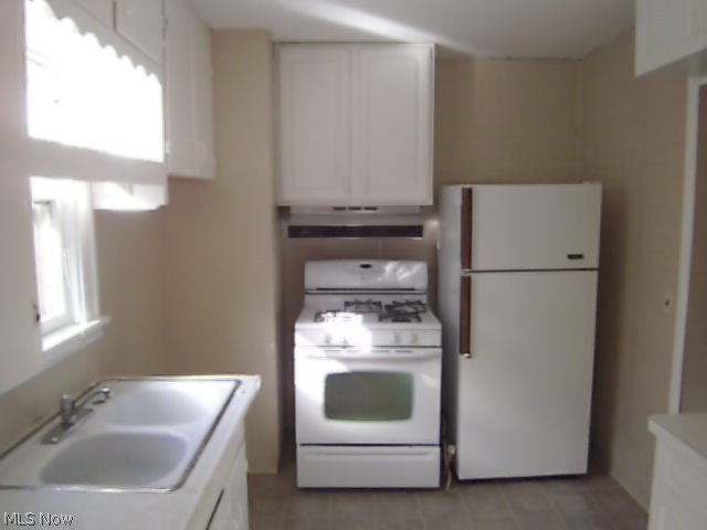 Mayfield Heights Estates Sub/W H Tell - Residential