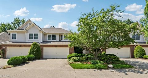 401 Bounty Way Unit 201, Avon Lake, OH 44012 - #: 5134199