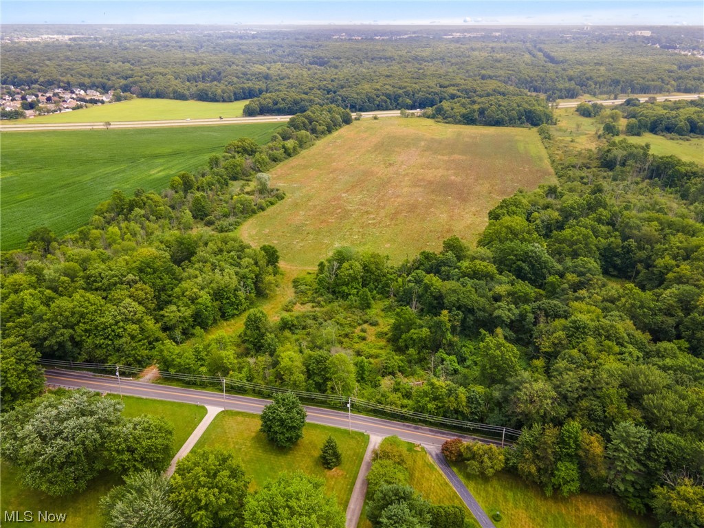 Tippecanoe Road, Canfield, Ohio image 3