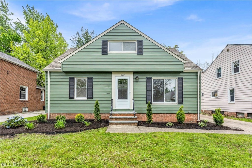 Photo of 4380 Prasse Road, South Euclid, OH 44121 (MLS # 5225816)