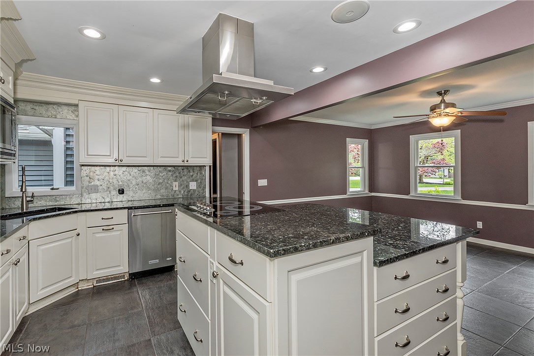 Cedric W Morrisons - Residential