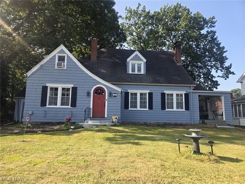 Apartment For Sale - 423 Bradley Lane<br/> Mahoning County, Youngstown, OH 44504