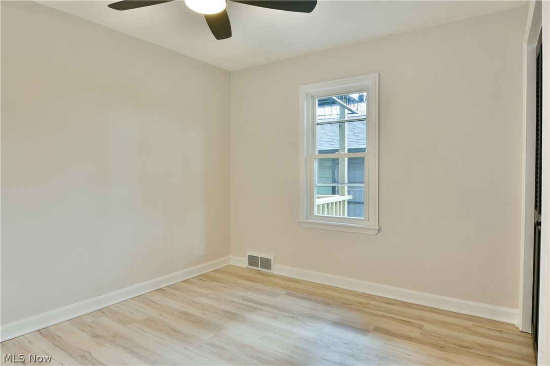 Glenn Hoods 01 - Residential