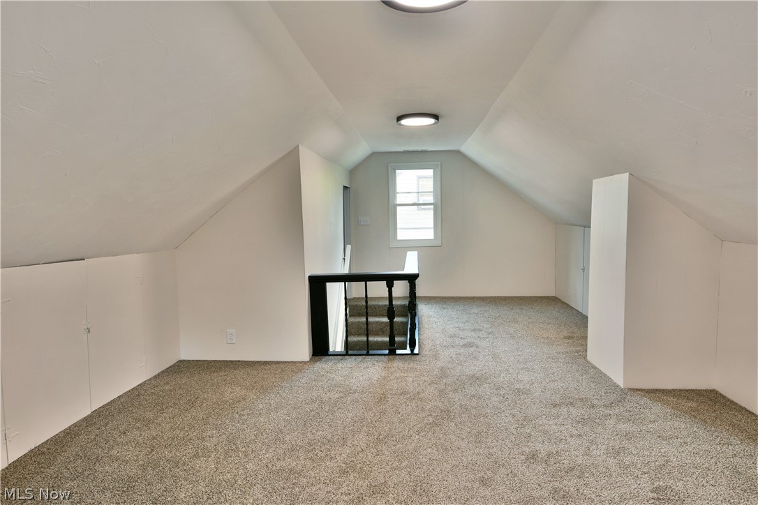 Glenn Hoods 01 - Residential