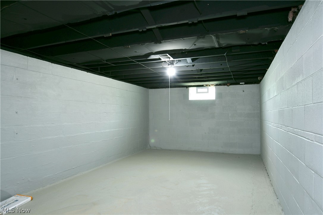 Glenn Hoods 01 - Residential