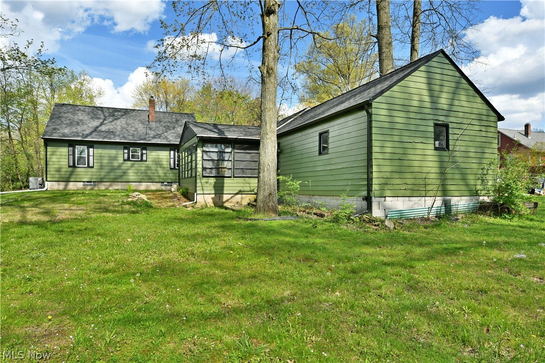 Glenn Hoods 01 - Residential