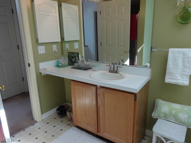 Tinkers Lane Condo - Residential