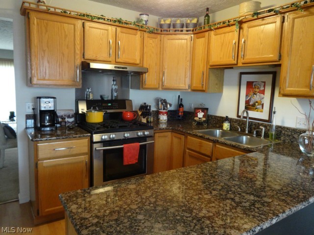 Tinkers Lane Condo - Residential