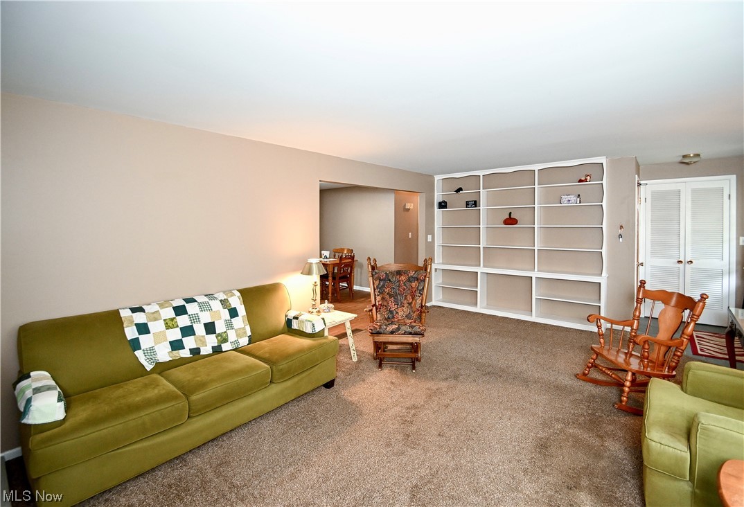 City/Wadsworth - Residential