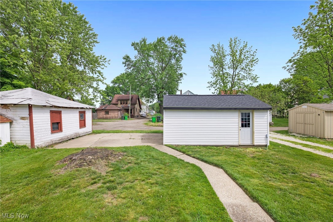 24 Marion Avenue, Massillon, Ohio image 5