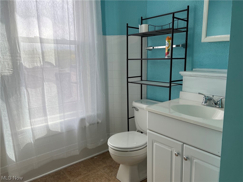 A A Moores Banner Allotment - Residential