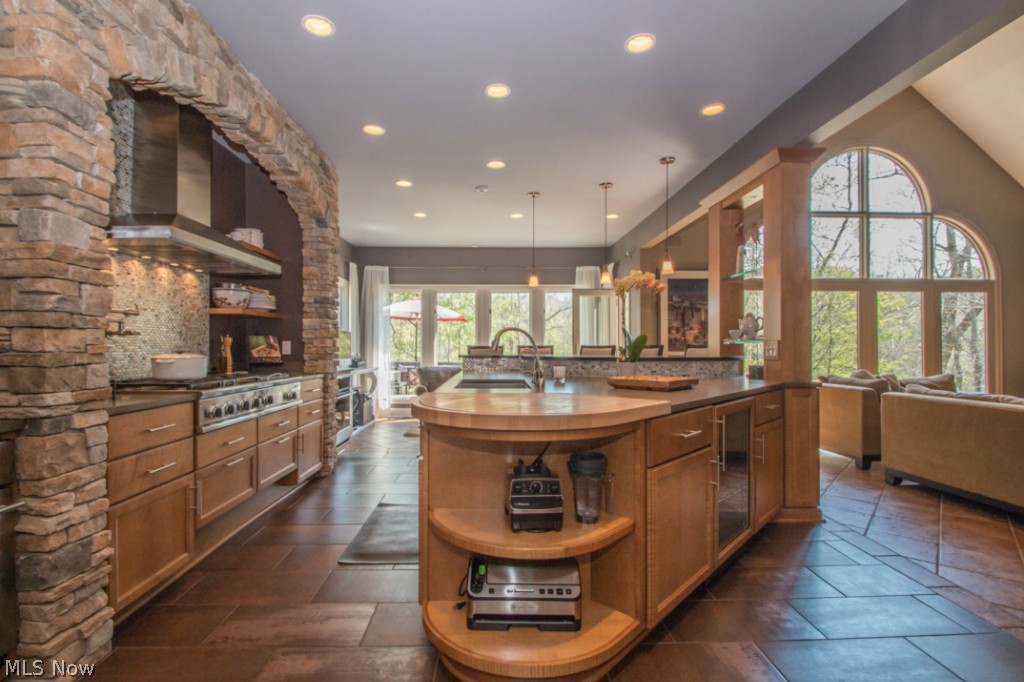 Canyon Lakes - Residential