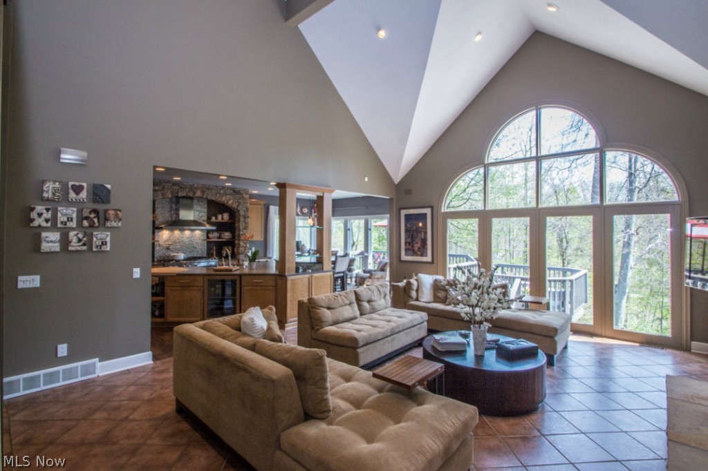 Canyon Lakes - Residential