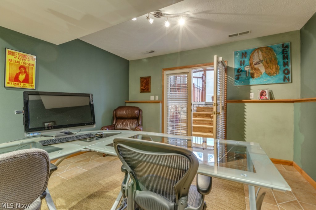 Kellogg Park - Residential