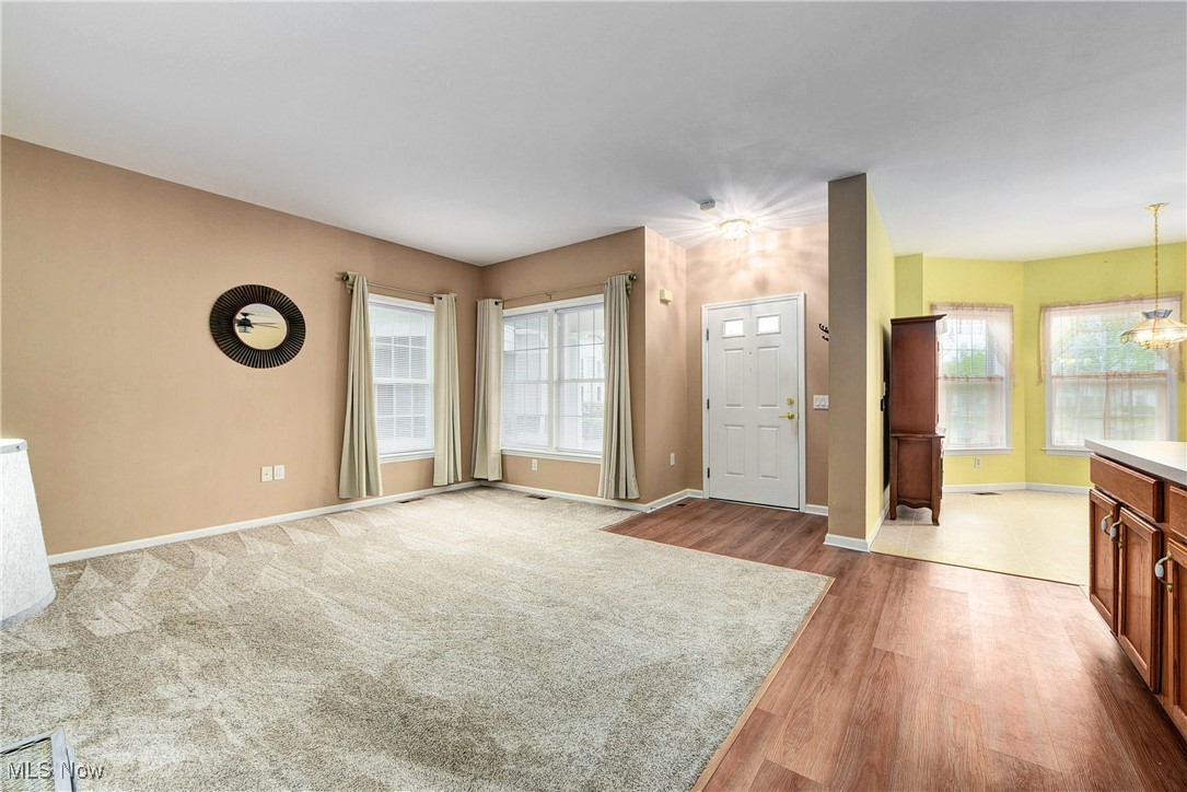 8876 Jonathan Drive, North Royalton, Ohio image 17