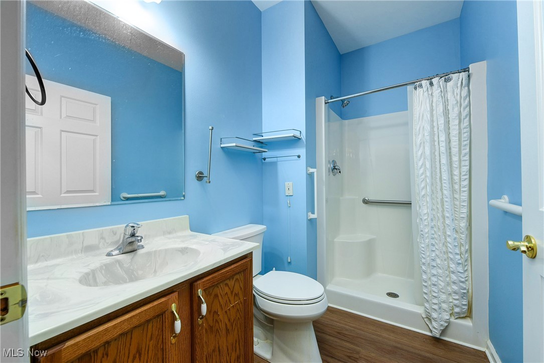 8876 Jonathan Drive, North Royalton, Ohio image 13