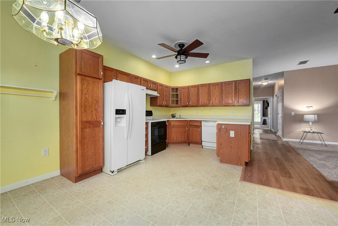 8876 Jonathan Drive, North Royalton, Ohio image 23