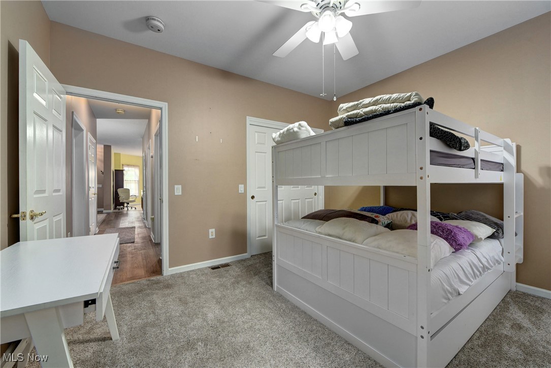 8876 Jonathan Drive, North Royalton, Ohio image 25