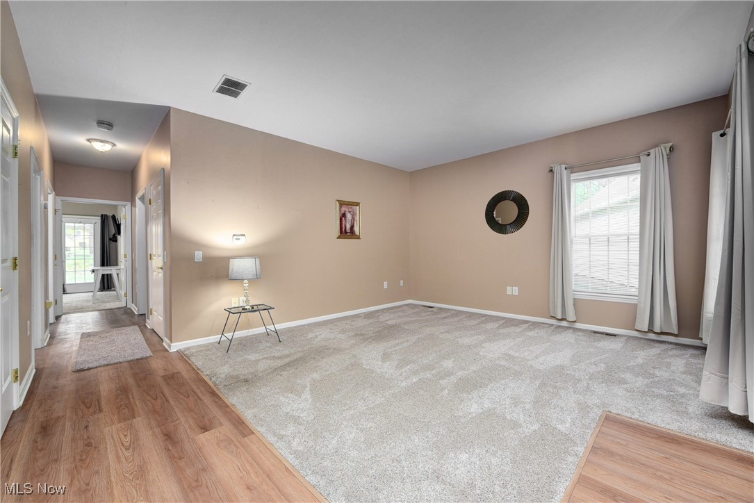 8876 Jonathan Drive, North Royalton, Ohio image 21